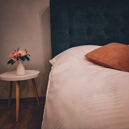 Home Central Apartment Braşov Buitenkant foto