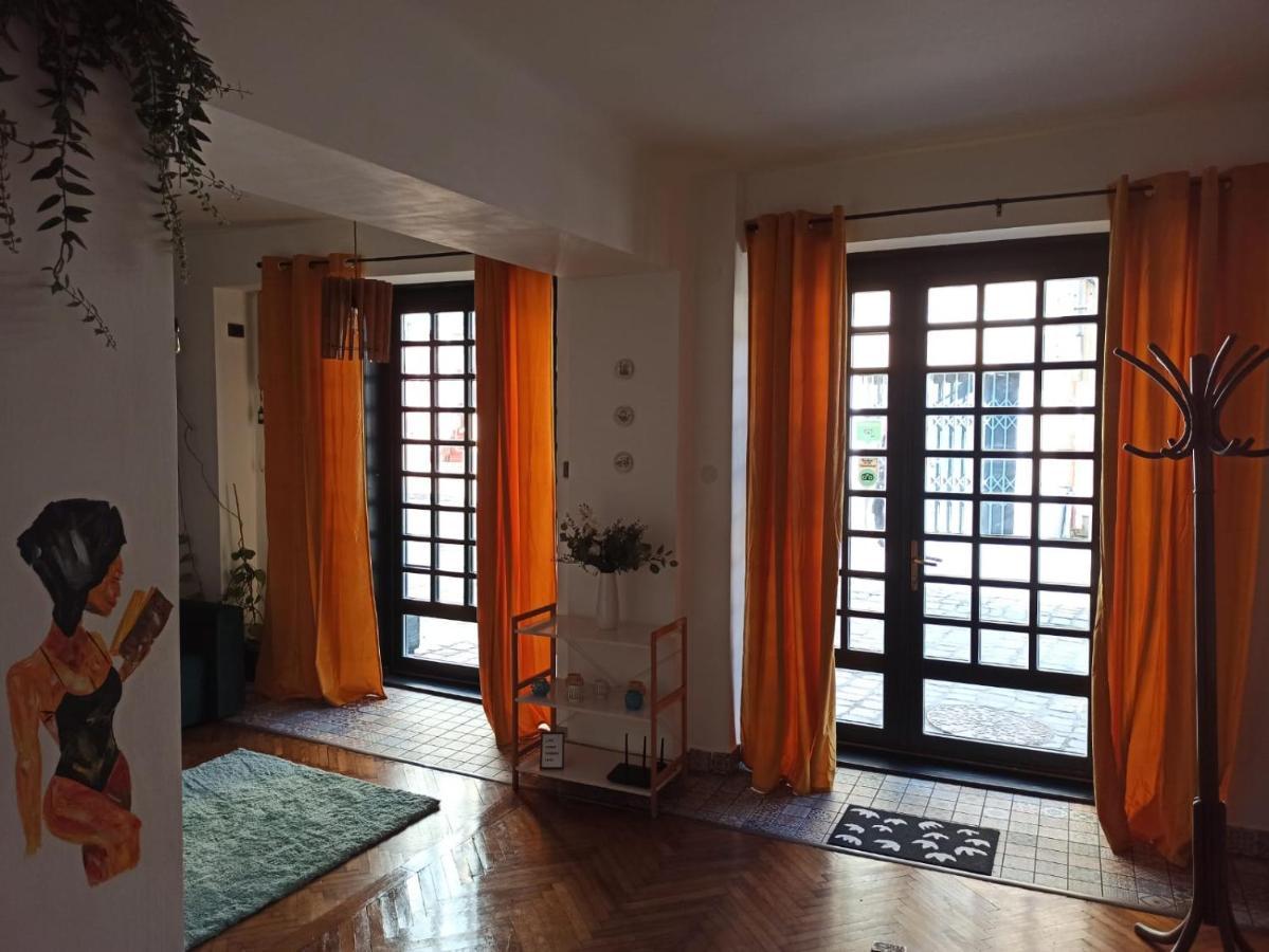 Home Central Apartment Braşov Buitenkant foto